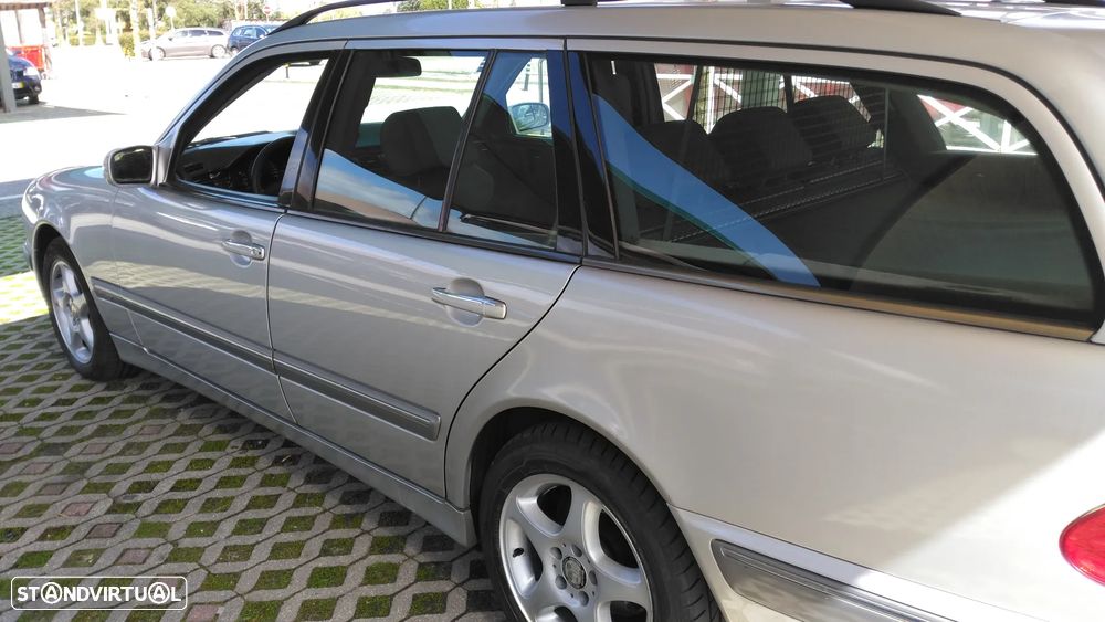 Mercedes-Benz E 220 CDi Elegance Aut. - 5