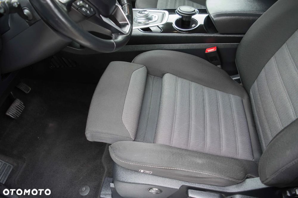 Ford S-Max 2.5 Duratec FHEV TITANIUM - 14