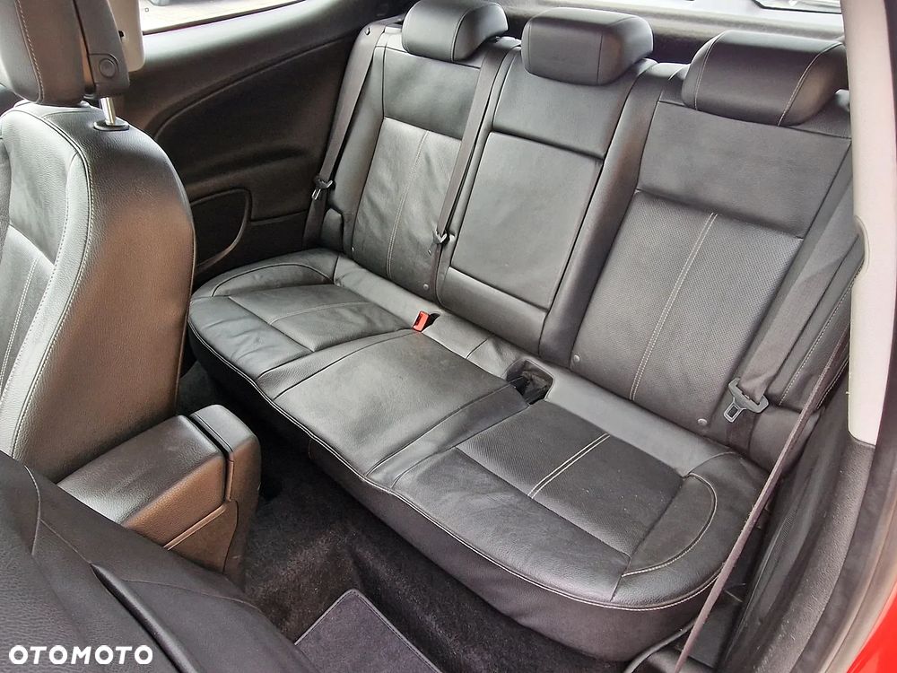 Opel Astra 2.0 CDTI Enjoy S&S - 10