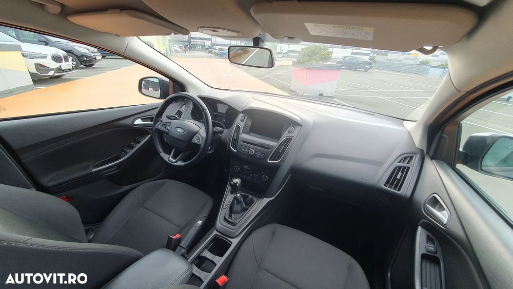 Ford Focus 1.0 EcoBoost Trend Edition - 6