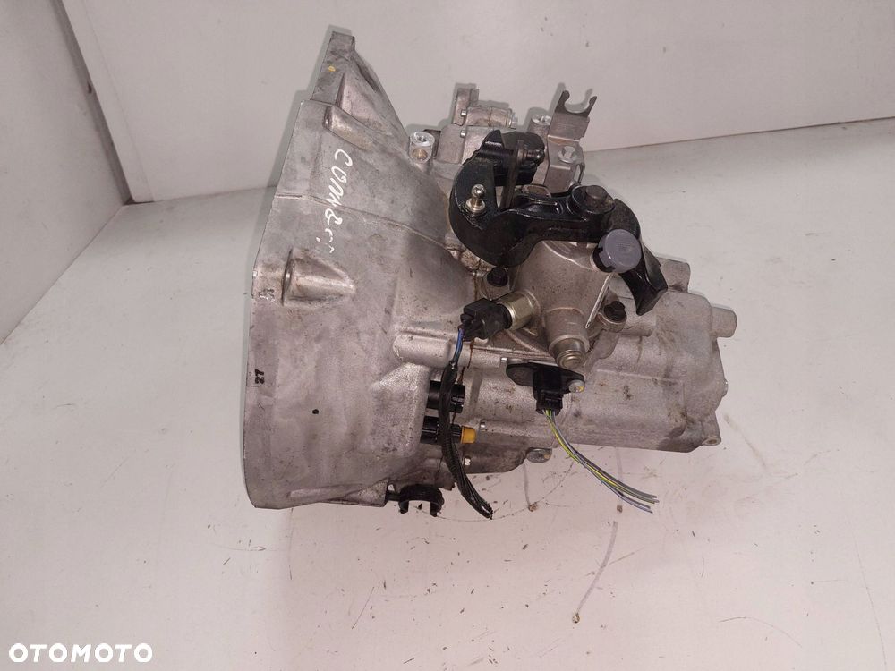 ford connect tourneo mk2 14-22r 1.5 tdci skrzynia biegów fv6r-7002-ada - 1