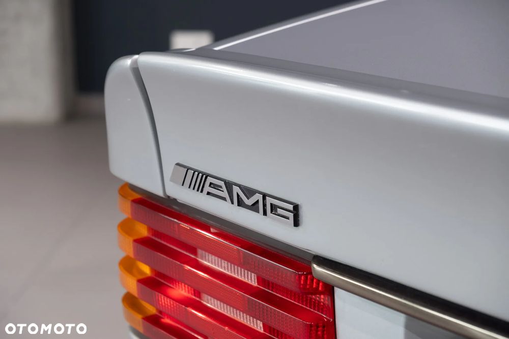 Mercedes-Benz SL 500 - 11