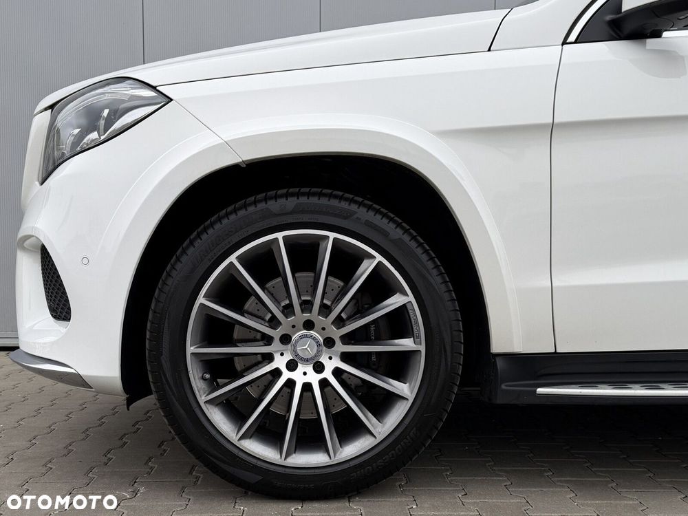 Mercedes-Benz GLS 350 d 4-Matic - 12
