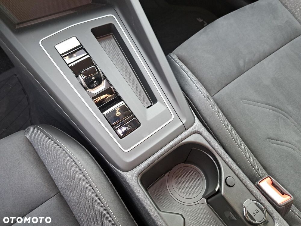 Volkswagen Golf - 15