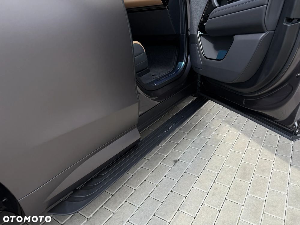 Land Rover Range Rover Sport D350 Autobiography - 16