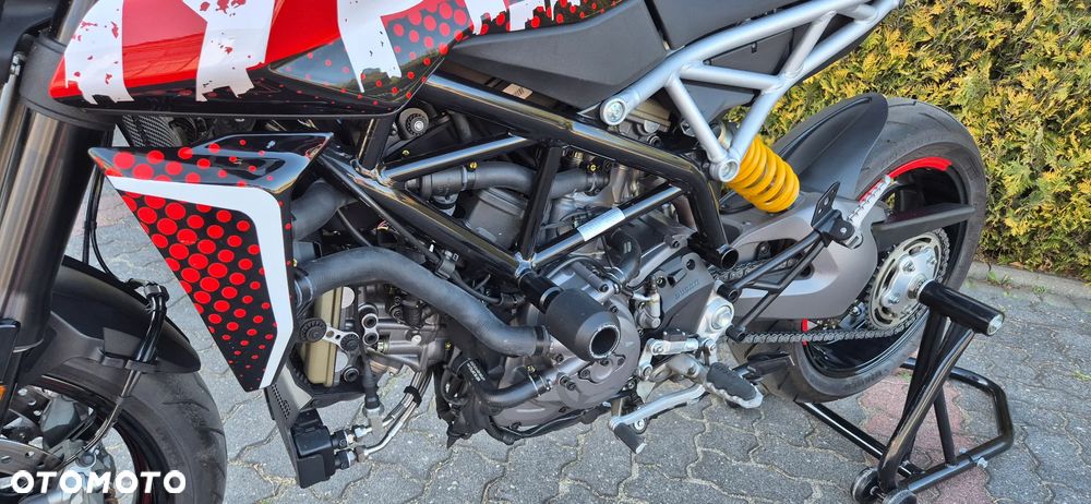 Ducati Hypermotard - 19