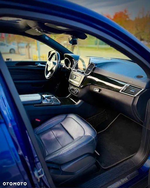 Mercedes-Benz GLE - 15