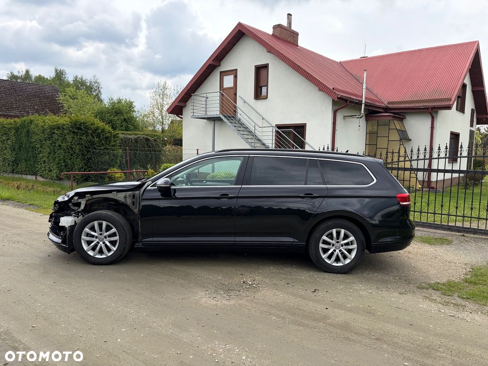Volkswagen Passat 2.0 TDI SCR DSG Highline - 9