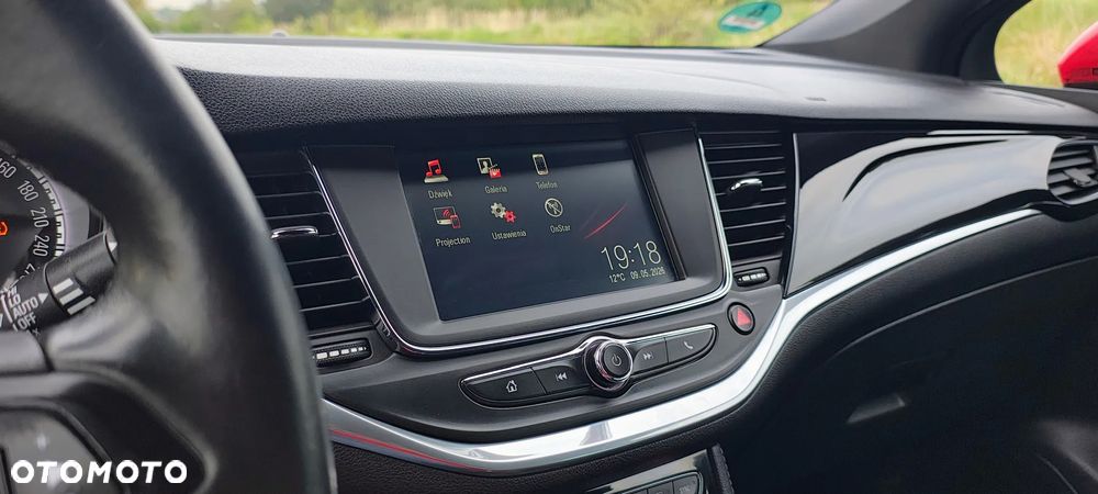 Opel Astra 1.4 Turbo Dynamic - 22