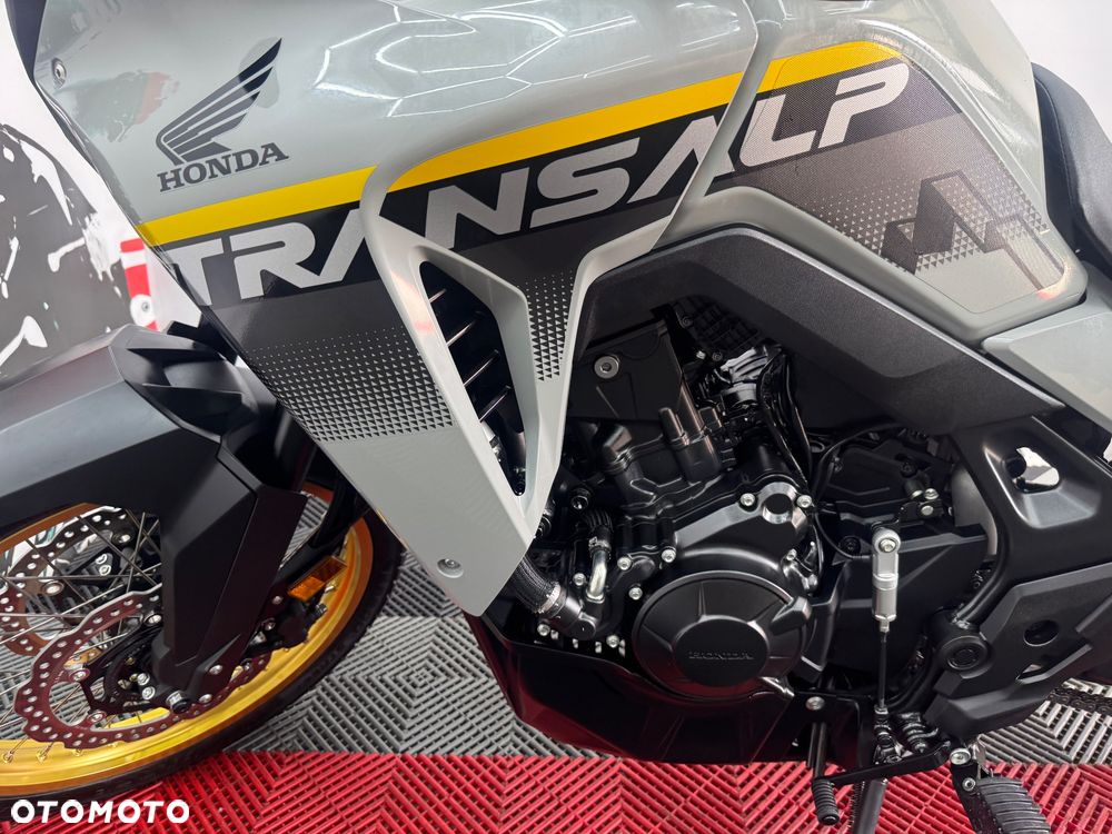Honda Transalp - 14