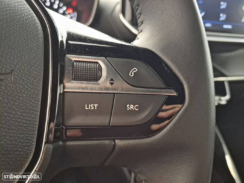 Peugeot 2008 1.2 PureTech Style - 16