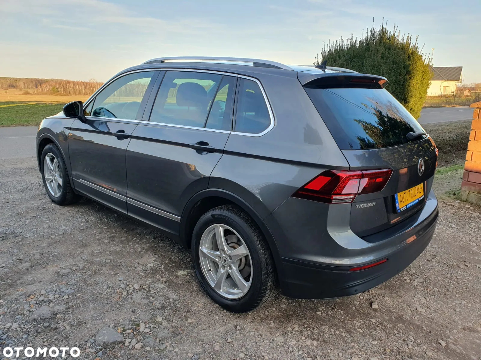 Volkswagen Tiguan 1.4 TSI BMT Comfortline - 12