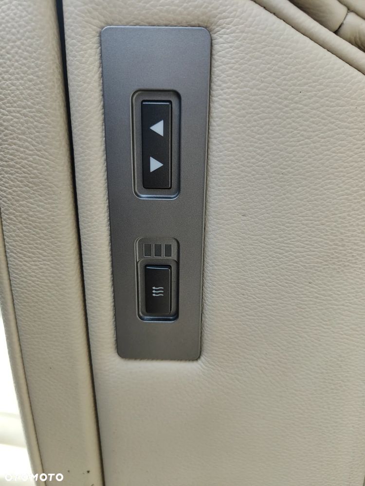BMW E65 Kanapa skórzana skóra jasna kremowa Podgrzewana - 4