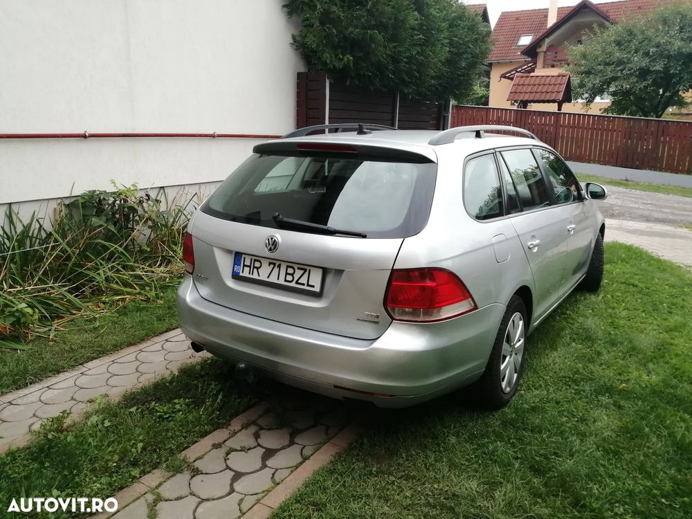 Volkswagen Golf 1.6 TDI BlueMotion Technology DPF Comfortline - 4