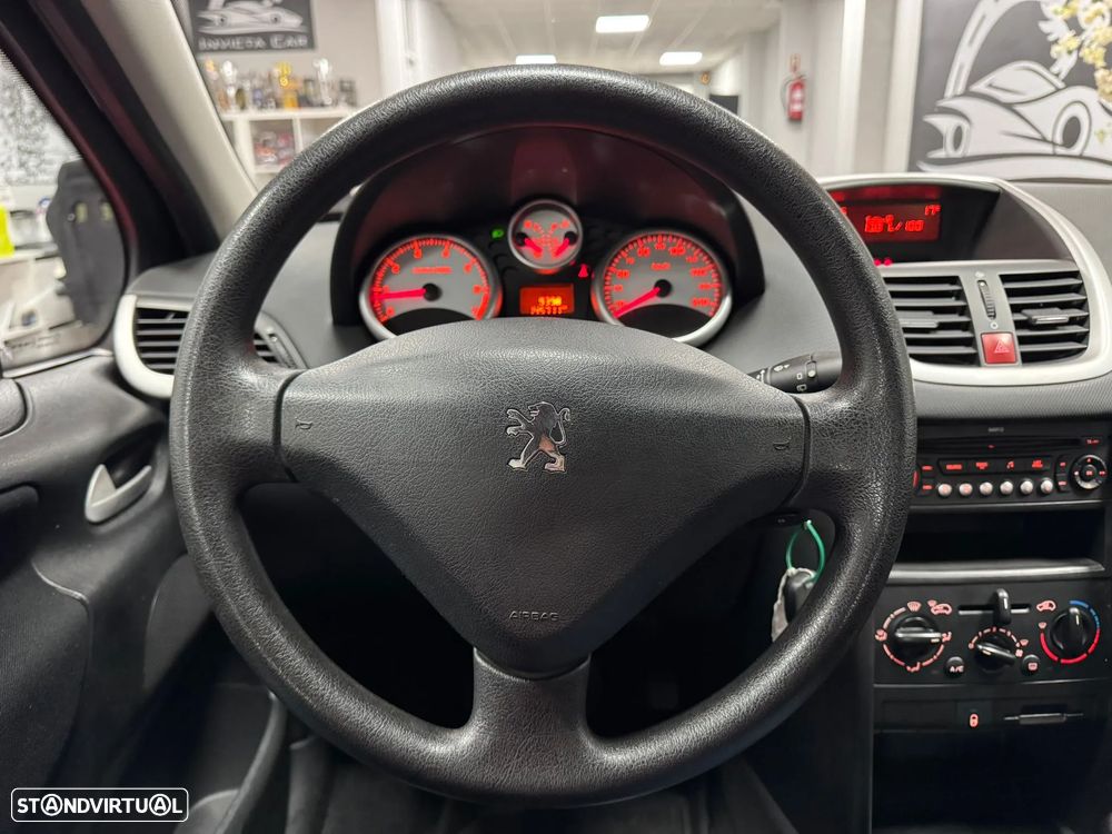Peugeot 207 1.4 16V Open - 22
