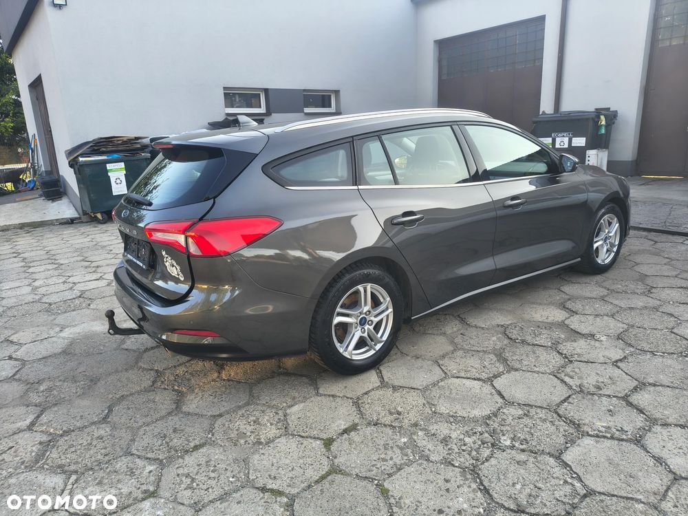 Ford Focus - 5