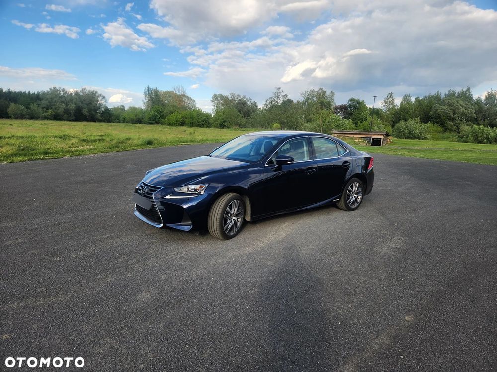Lexus IS 300h Elegance - 4
