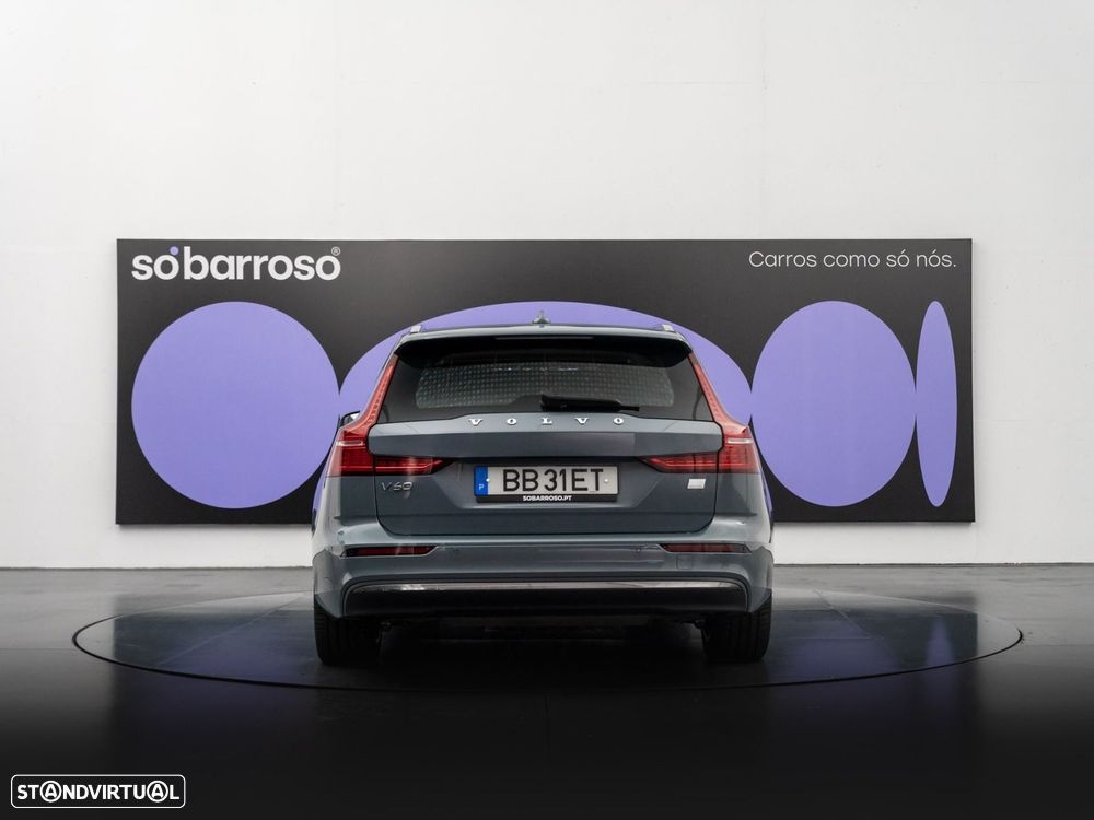 Volvo V60 2.0 T6 AWD TE Essential - 5