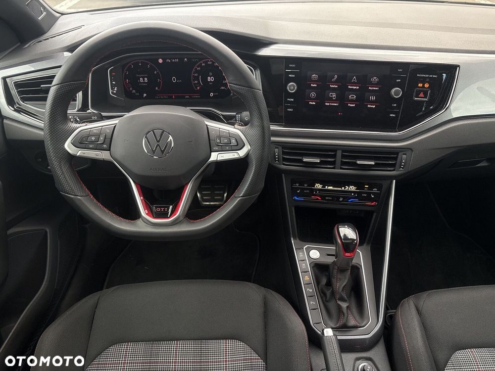 Volkswagen Polo 2.0 TSI GTI DSG - 12