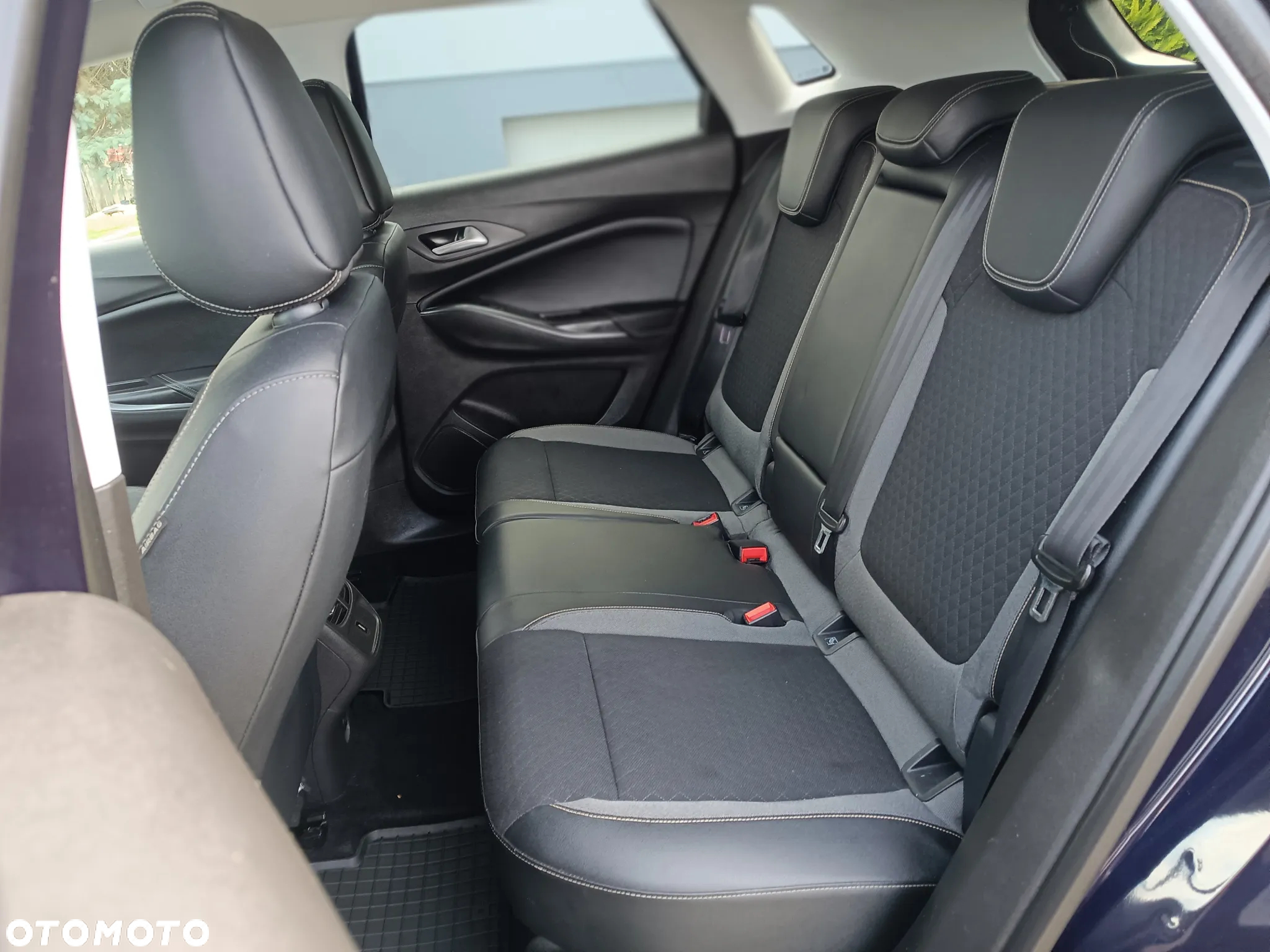 Opel Grandland X 1.6 D Start/Stop INNOVATION - 17