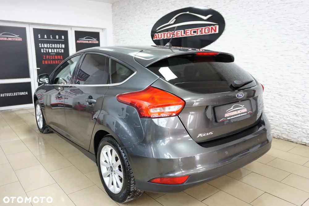 Ford Focus 1.6 FF Ambiente - 10