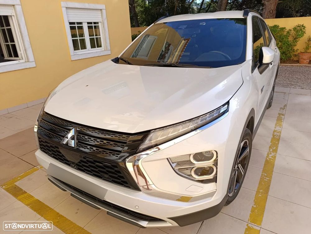 Mitsubishi Eclipse Cross 2.4 PHEV eMotion - 2