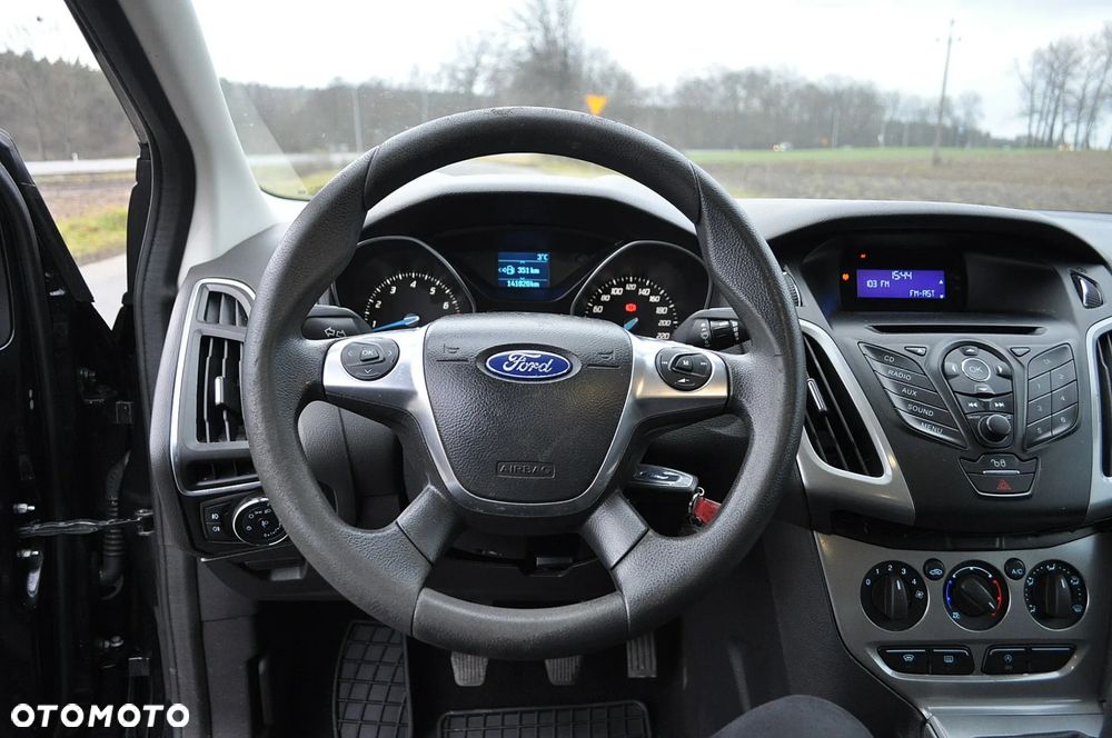 Ford Focus 1.6 EcoBoost Titanium - 31