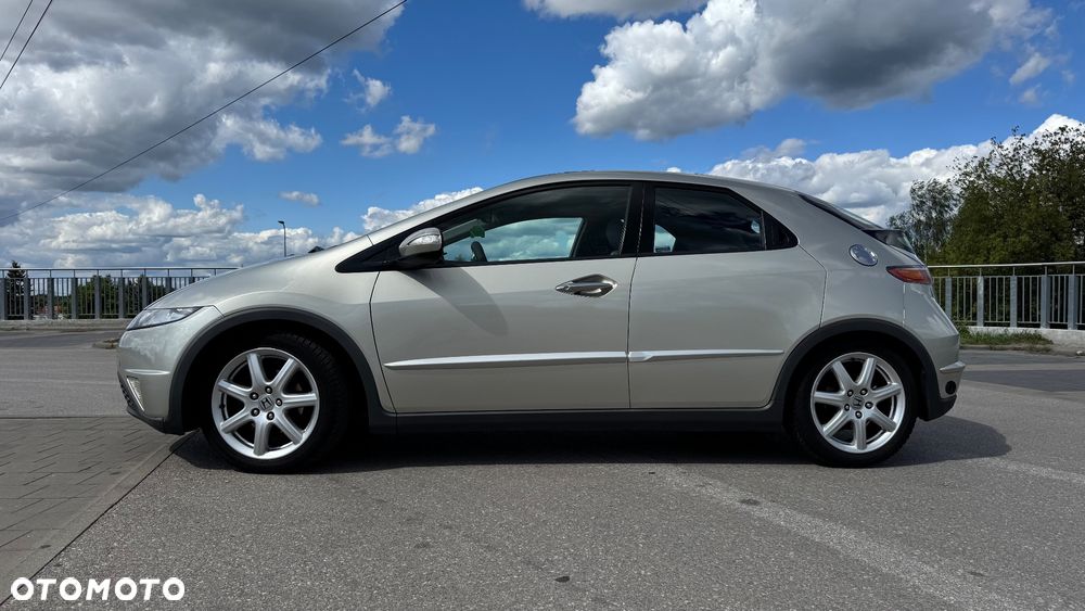 Honda Civic 1.8 Sport - 14
