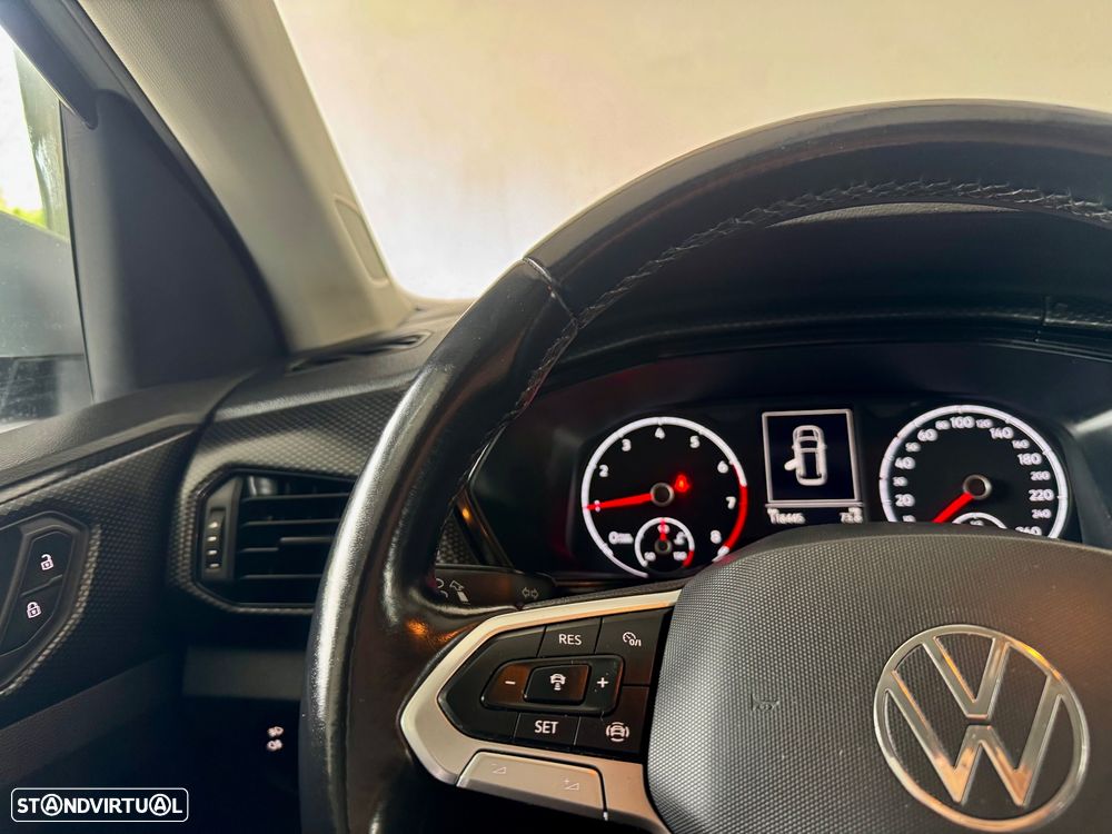 VW T-Cross 1.0 TSI Conceptline - 14