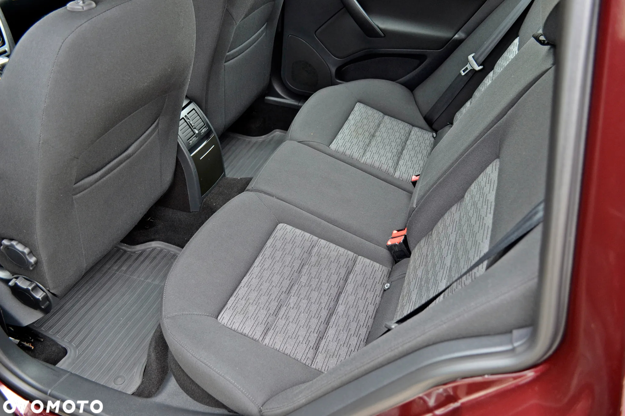 Skoda Octavia 1.6 TDI Ambition DSG - 15