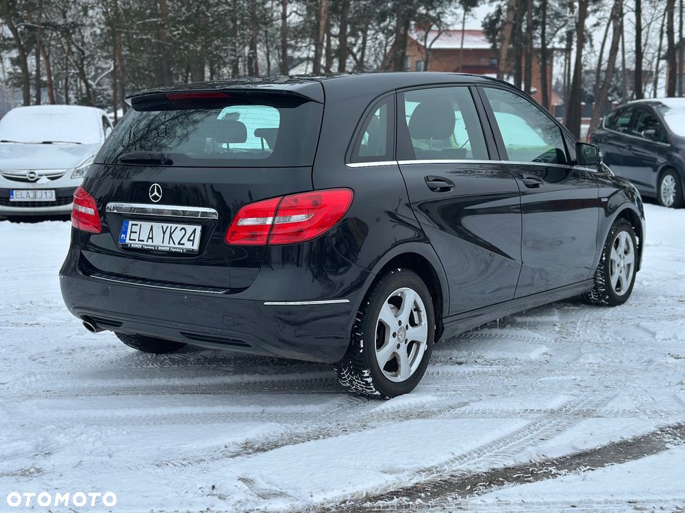 Mercedes-Benz Klasa B 180 (BlueEFFICIENCY) - 7