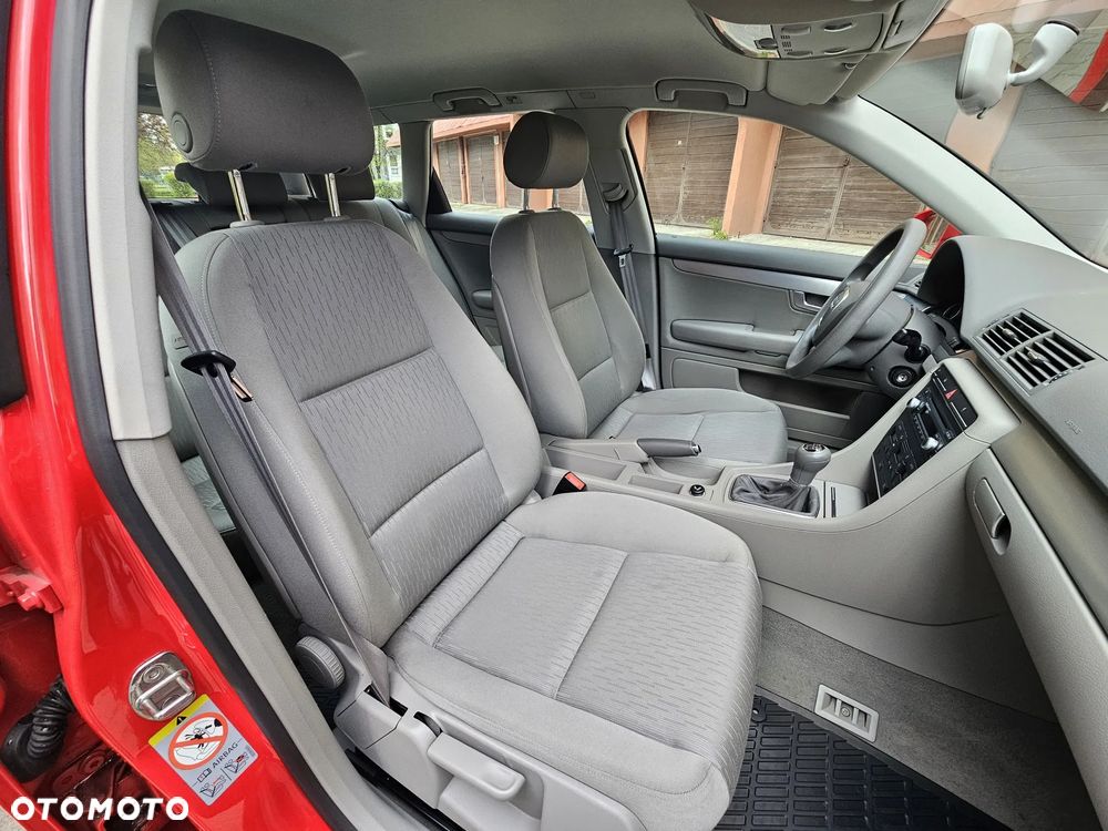 Audi A4 Avant 2.0 TDI - 22