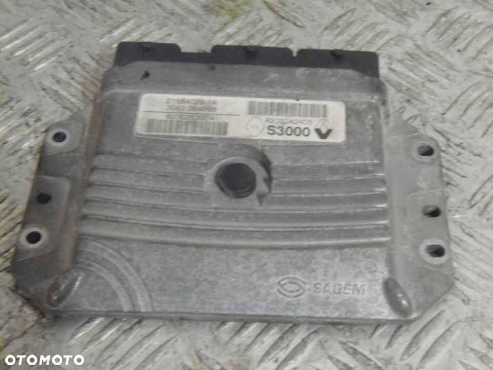 Sterownik Silnika MEGANE LAGUNA 1.4 8200283924 - 1