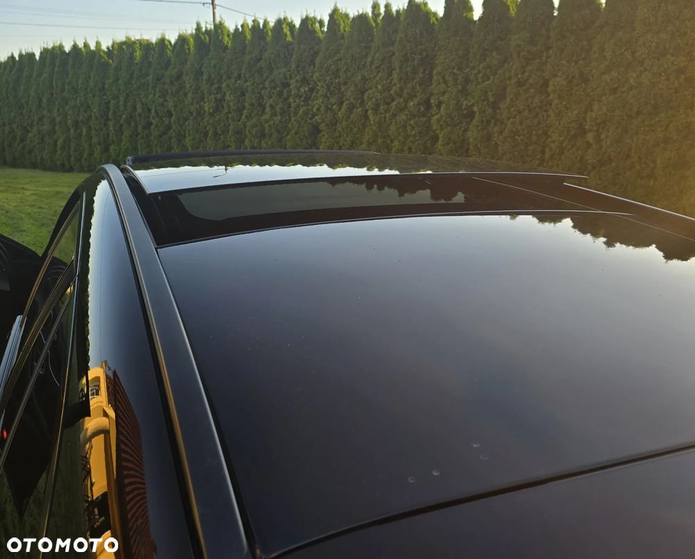 Mercedes-Benz Klasa E 220 d 9G-TRONIC AMG Line - 23