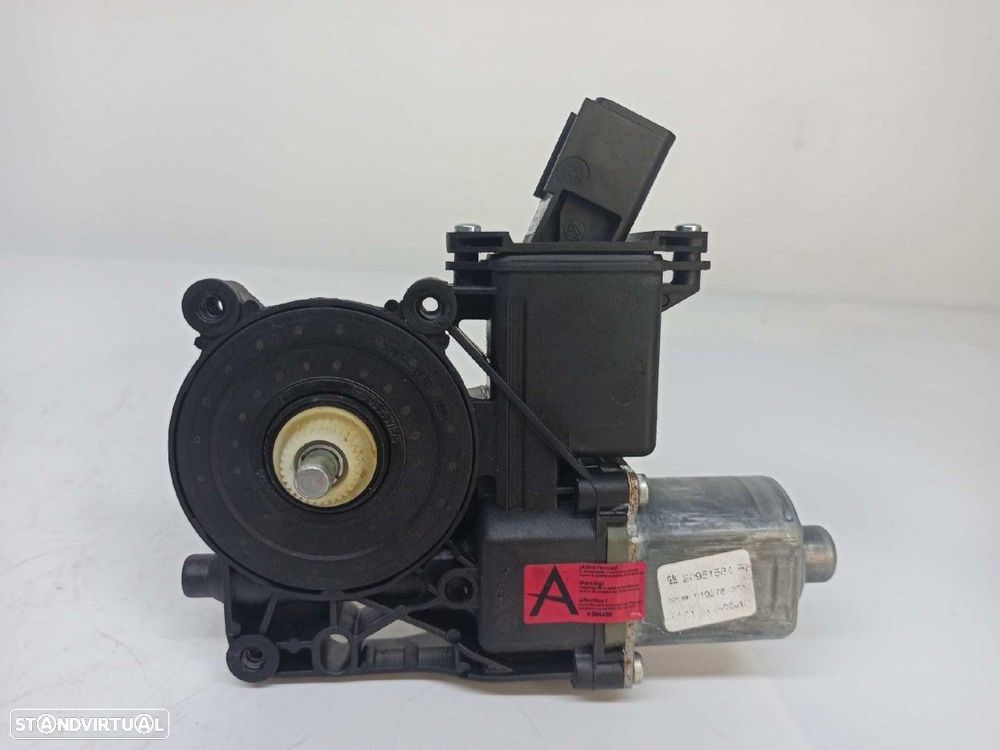 MOTOR ELEVADOR TRASEIRO DIREITO OPEL ZAFIRA (C) SELECTIVE START/STOP - 1
