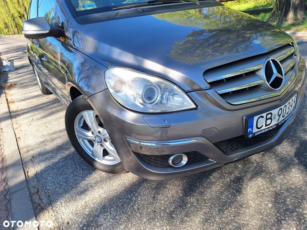 Mercedes-Benz Klasa B 200 CDI Autotronic - 16