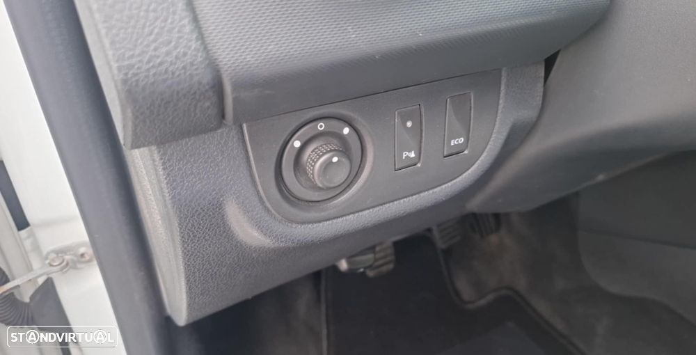 Dacia Sandero 0.9 TCe Stepway - 21