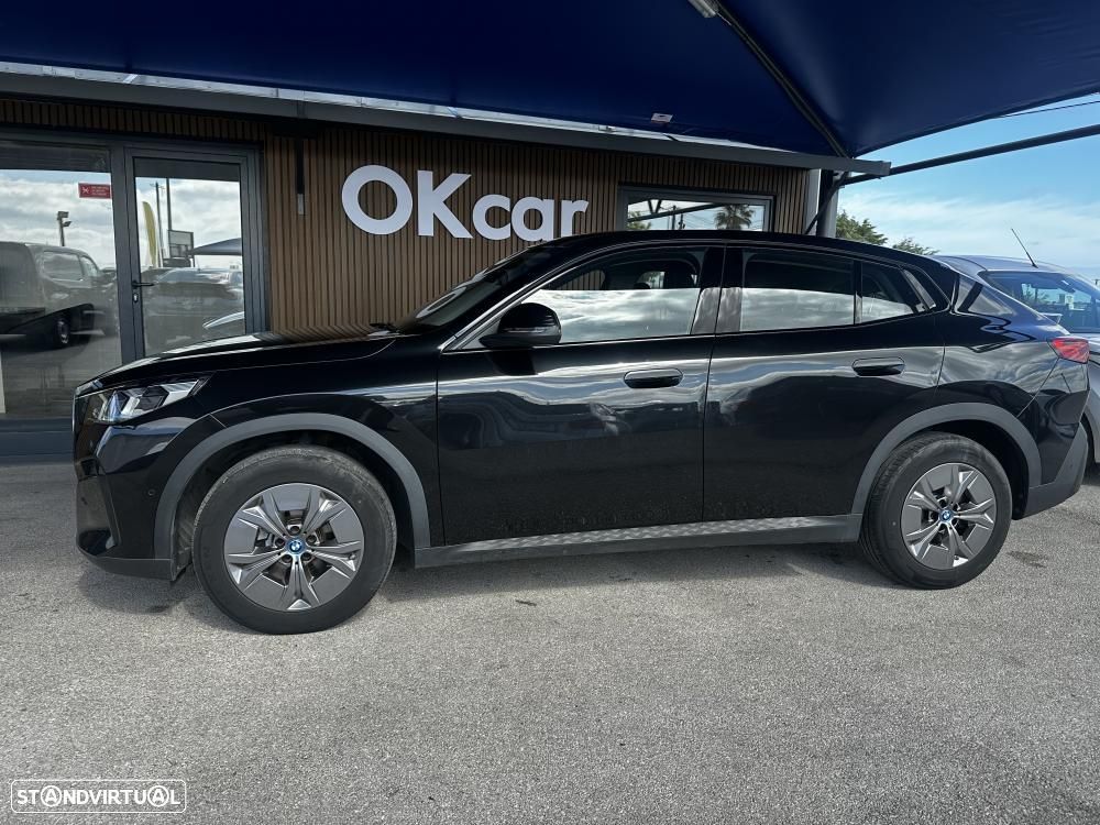 BMW iX2 eDrive20 - 12