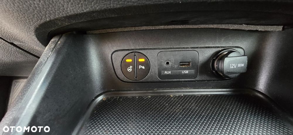 Kia Sportage 1.6 GDI L 2WD - 26