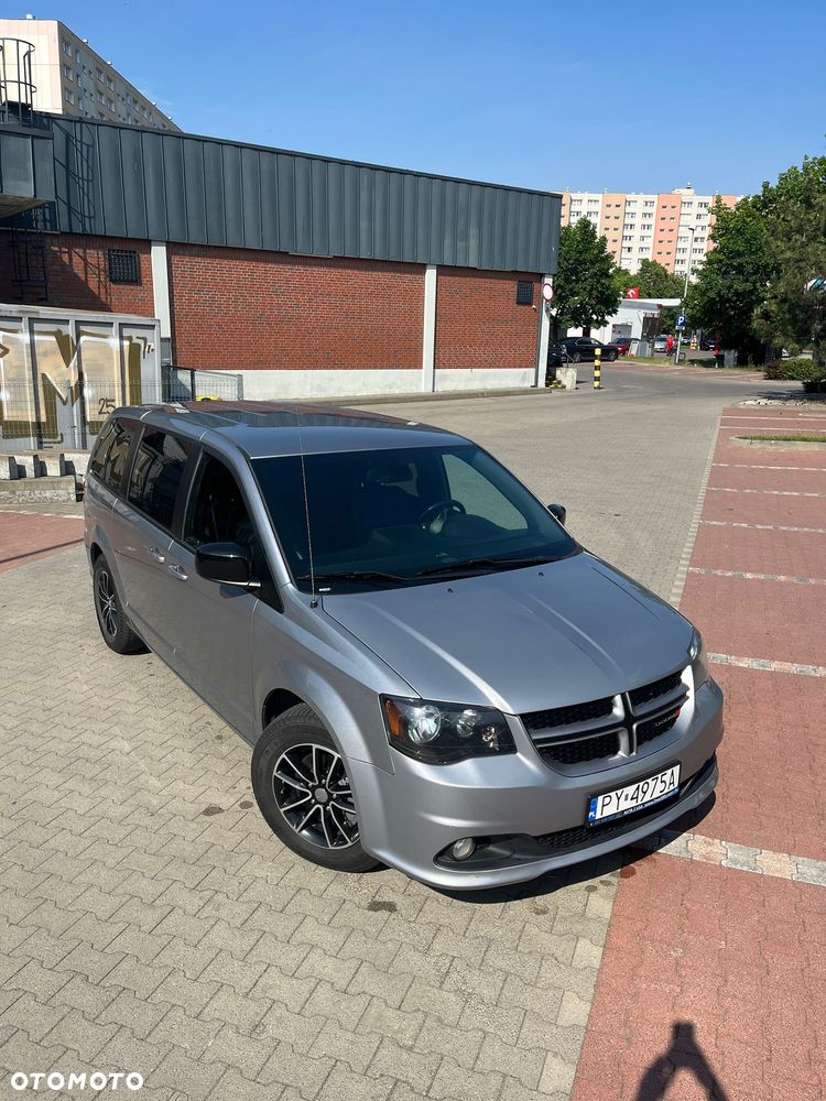 Dodge Grand Caravan - 1