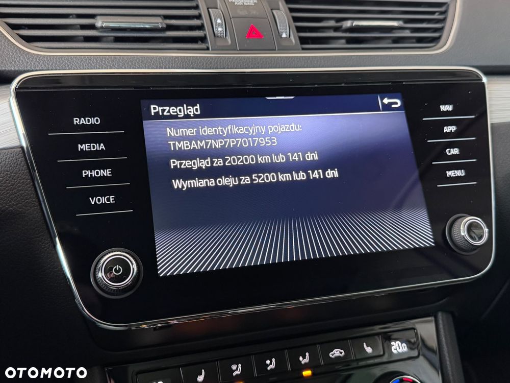 Skoda Superb 2.0 TSI Ambition DSG - 26