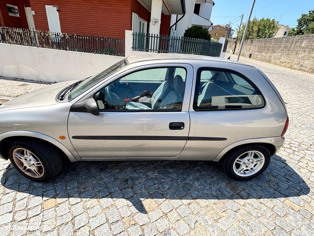 Opel Corsa 1.0 - 2