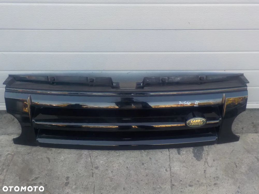 LAND ROVER DISCOVERY III ATRAPA GRILL - 5