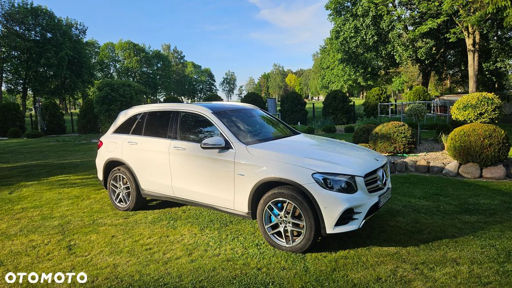 Mercedes-Benz GLC 350 e 4Matic 7G-TRONIC - 4