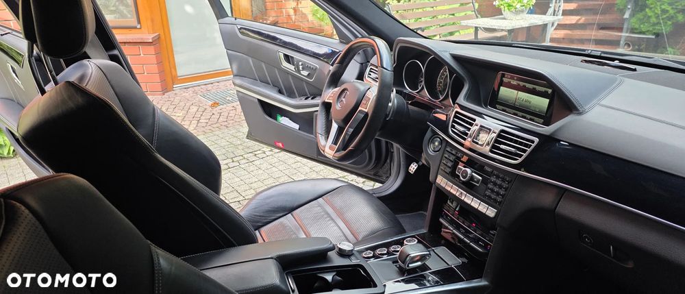 Mercedes-Benz Klasa E 63 AMG S 4Matic AMG Speedshift MCT - 7