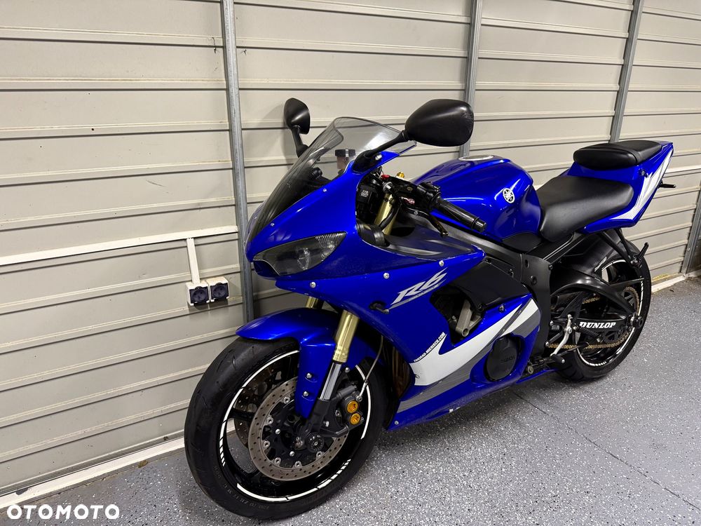 Yamaha R6 - 11