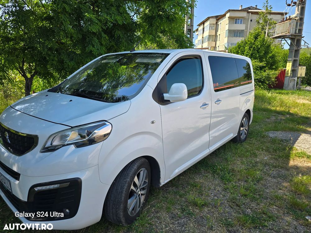 Peugeot Traveller L2H1 1.6 BlueHDI 115 S&S Combispace Premium - 17