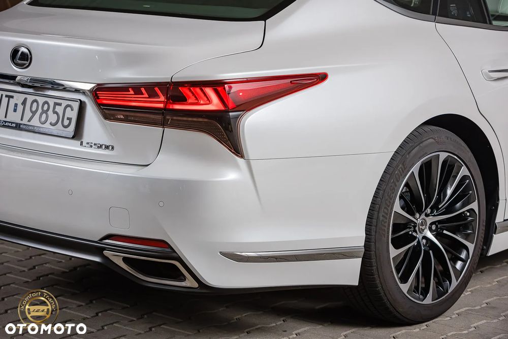 Lexus LS - 9