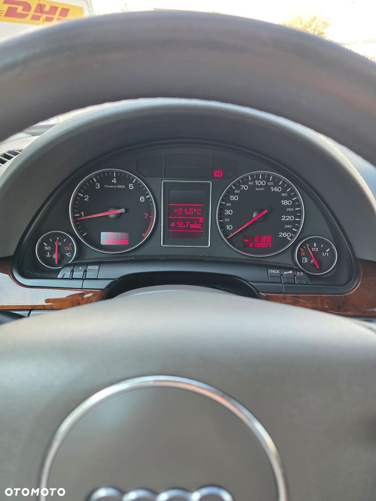 Audi A4 Avant 1.8T Quattro - 17