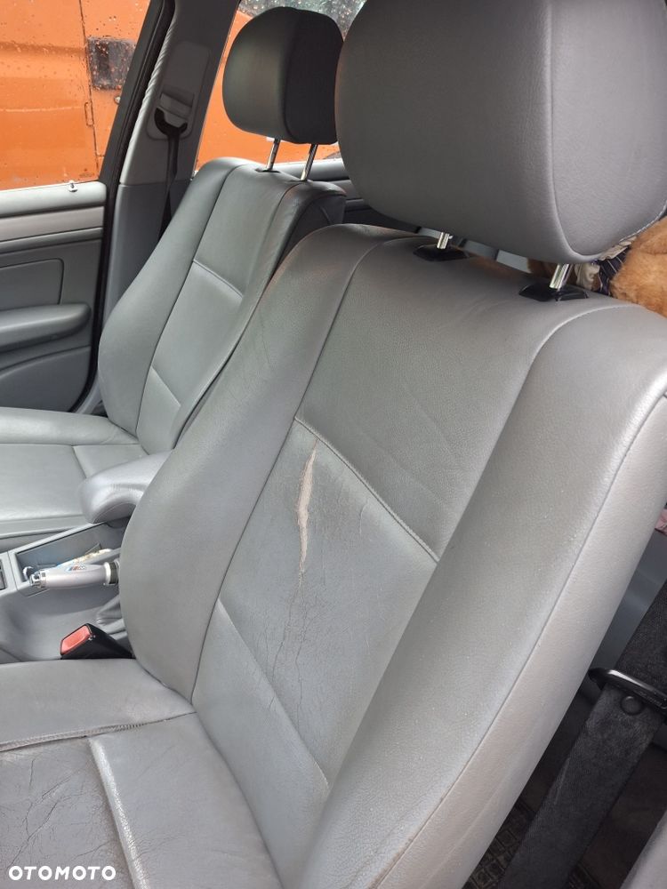 BMW Seria 3 - 2